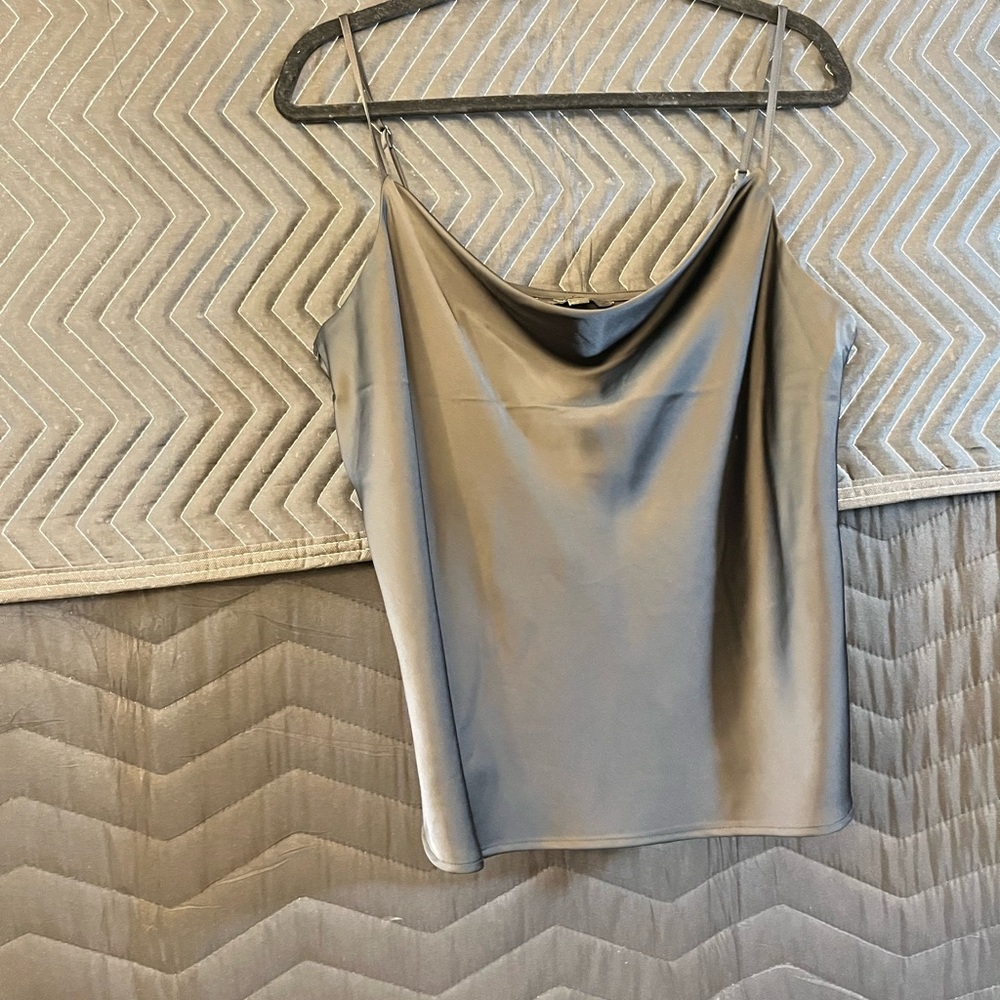 Banana Republic Satin Cowl Neck Cami – Black (Size L, NWOT)